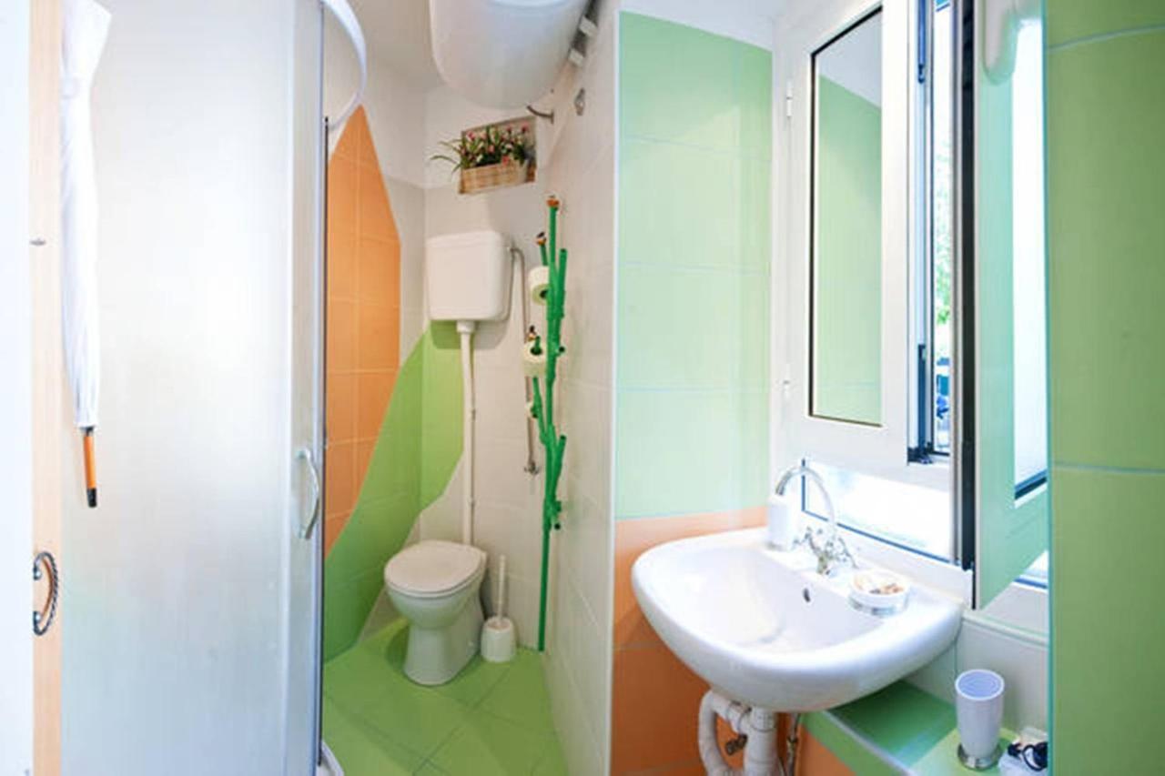 Studio Apartment Sretna Сплит Экстерьер фото